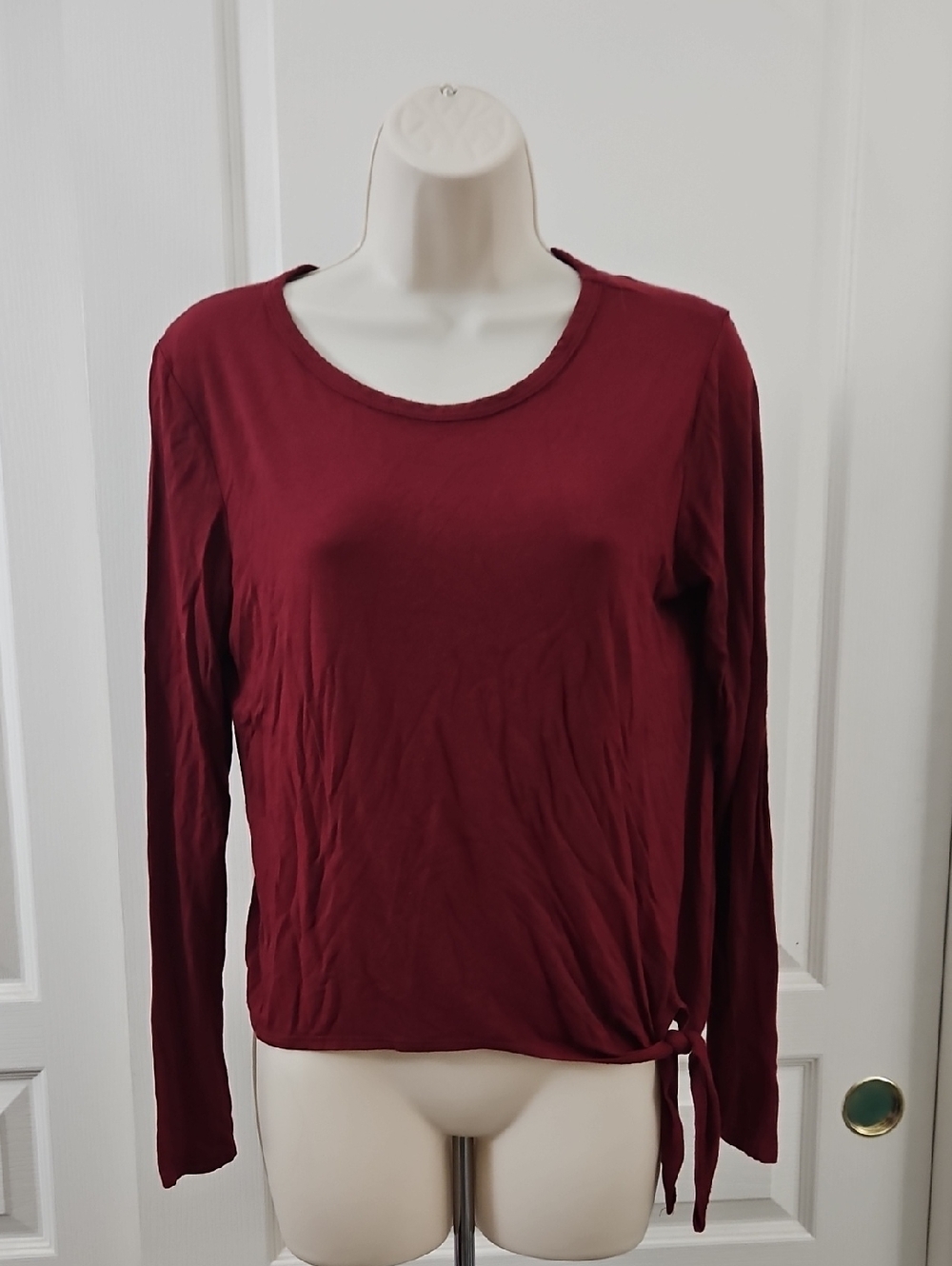 Olivia Rae | Long Sleeve Tie-Hem Top - Burgundy Wine- Size M